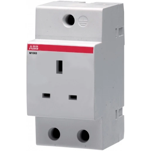 ABB System Pro M Compact wandcontactdoos modulair engeland standaard 13A 250V AC british standard 2CSM259343R0721