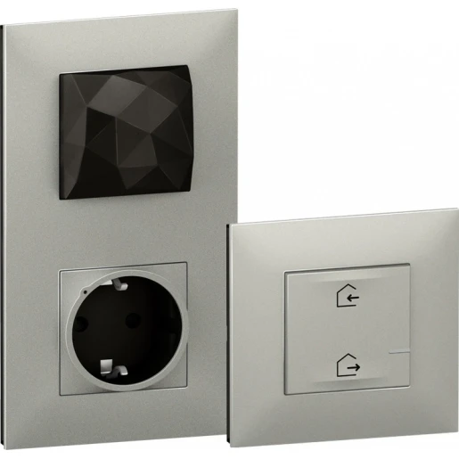 Legrand VALENA NEXT WN - STARTERSKIT MET GATEWAY + STOPCONTACT ALU