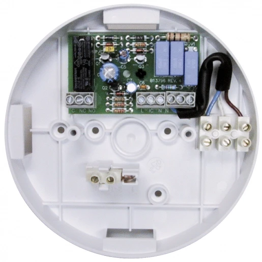 EI Electronics 120 Opbouwsokkel + relaiscontact 5A + deksel relaismodule 220810
