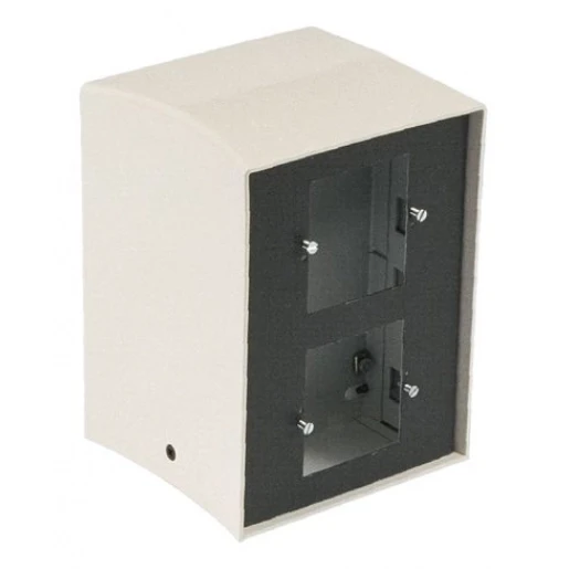 Legrand GVZ-8 Opvoerzuil 4v wit RAL 9010 8483010